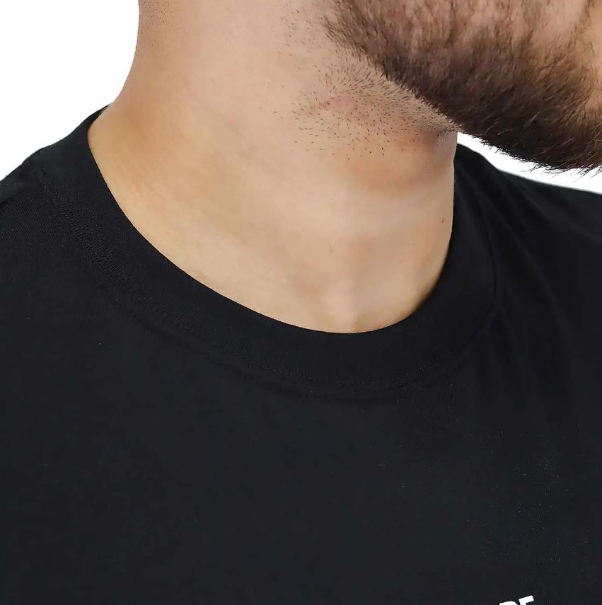 تيشيرت قطني مطبوع بأكمام قصيرة ورقبة دائرية وياقة دائرية