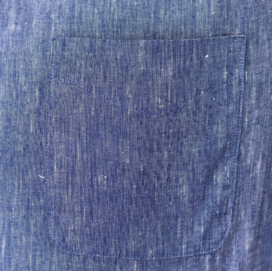 قميص طويل الأكمام بقصة ضيقة من الكتان/القطن والبوبلين والفانيلا (كتان)