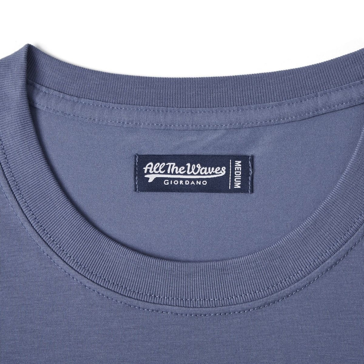 تيشيرت قطني/بوليستر جيرسي بياقة دائرية وأكمام قصيرة بطبعة مريحة