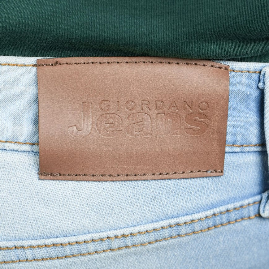 Cotton/Spandex Denim Low Rise Skinny Tapered Jeans