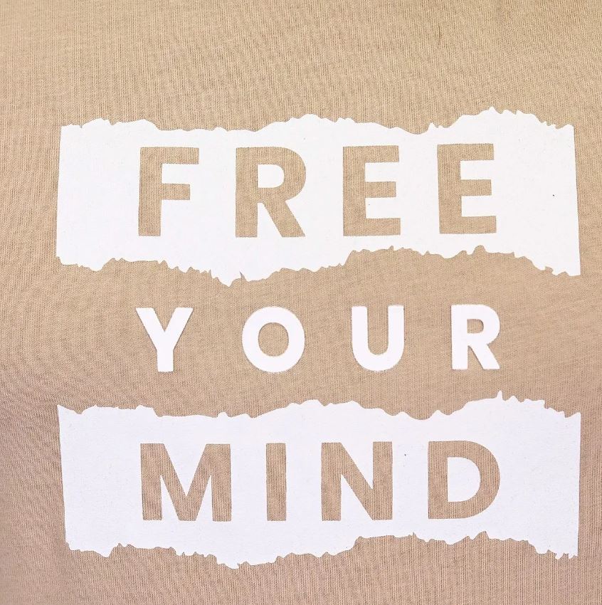 تيشيرت قطني مطبوع بأكمام قصيرة ورقبة دائرية وياقة دائرية