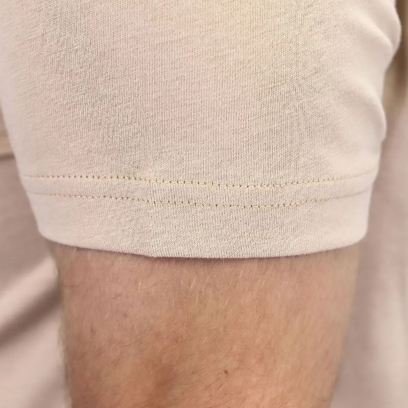 تيشيرت قطني مطبوع بأكمام قصيرة ورقبة دائرية وياقة دائرية