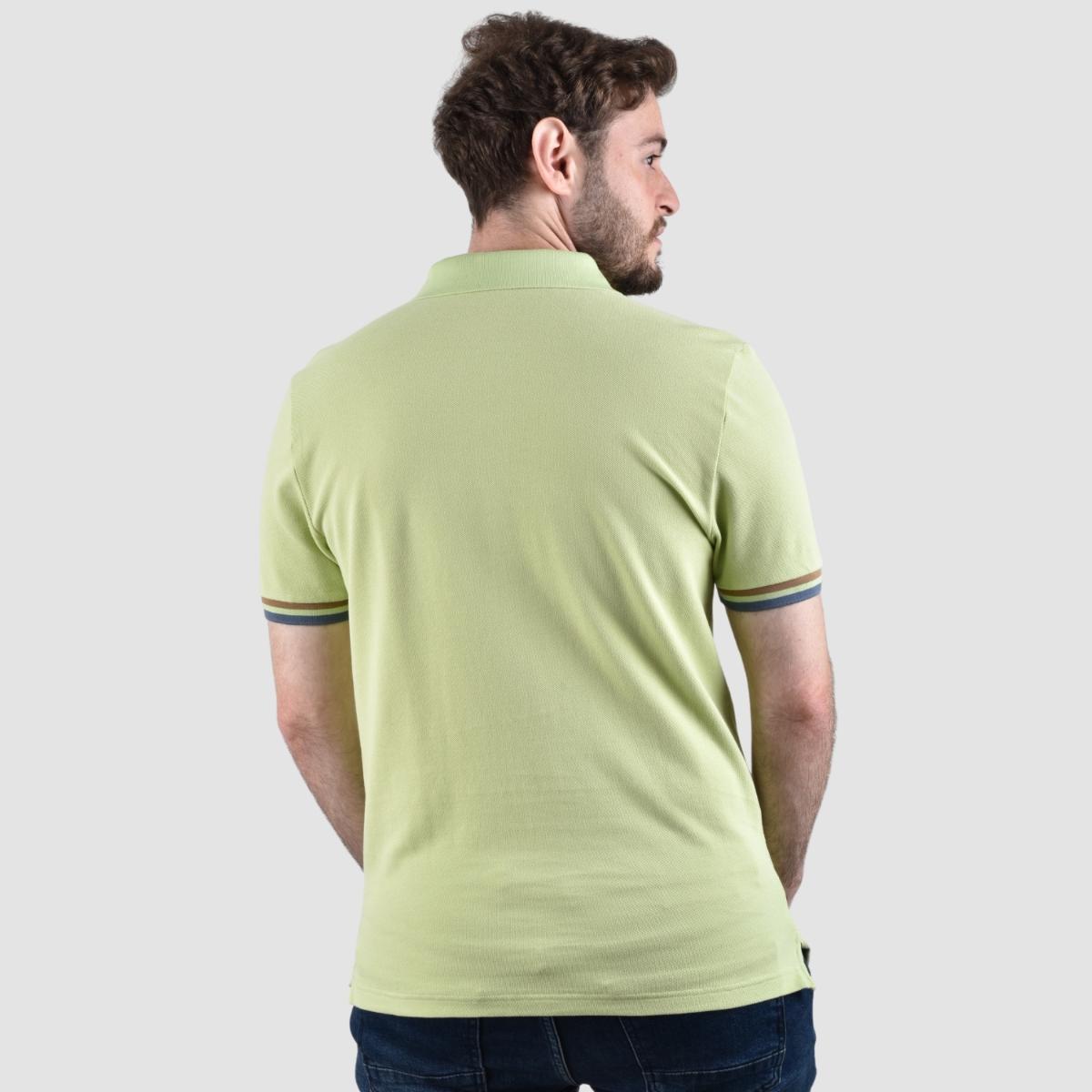 قميص بولو قطني بيكيه بياقة محبوكة مسطحة وأكمام قصيرة مطرزة بلون موحد (قميص بولو رياضي)