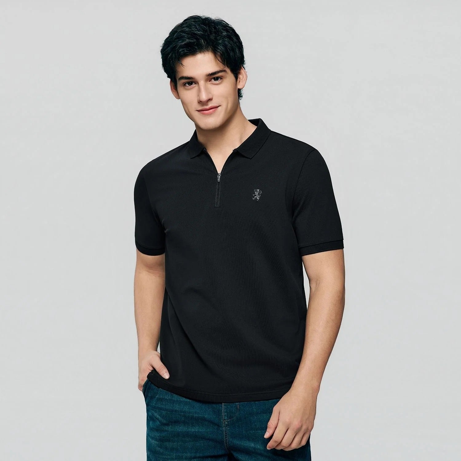 Men's Slim Fit Small Lion Zipper Polo
