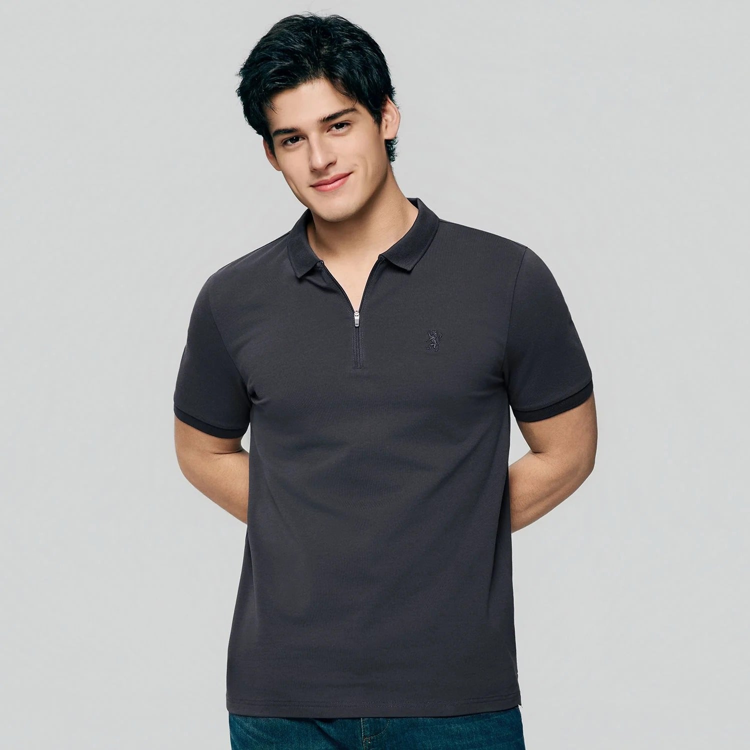Men's Slim Fit Small Lion Zipper Polo