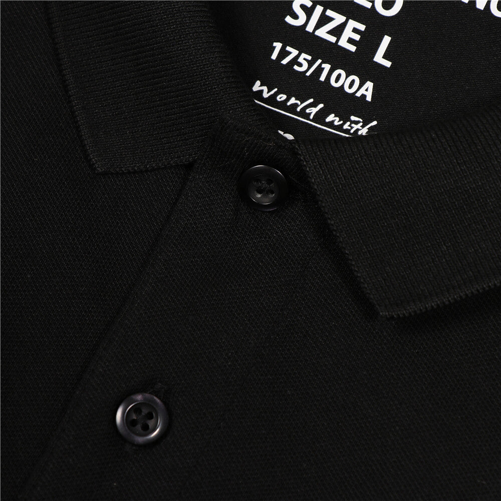 قميص بولو قطني/ليكرا بيكيه بياقة محبوكة وأكمام قصيرة وقصة ضيقة بلون موحد