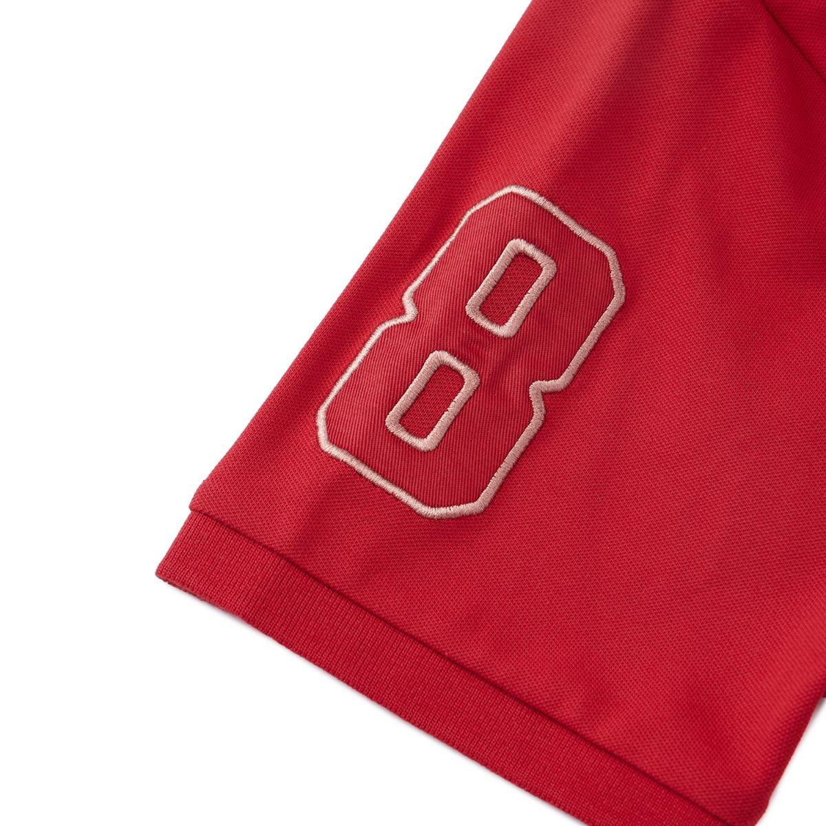 قميص بولو قصير الأكمام بتطريز جريء، مصنوع من القطن/ليكرا بيكيه، بياقة محبوكة