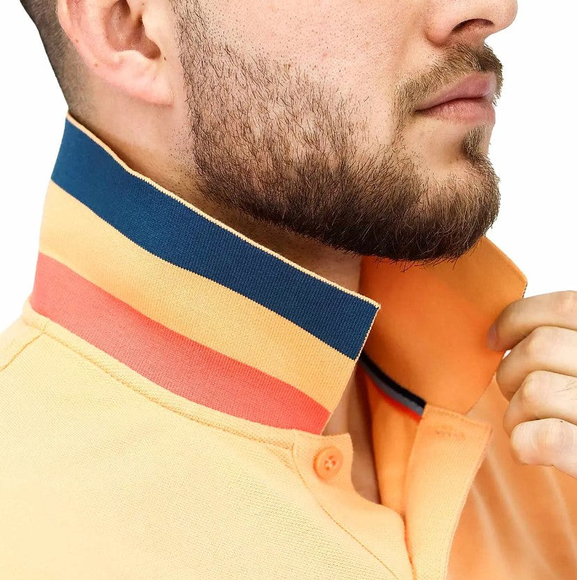 قميص بولو قطني بيكيه بياقة محبوكة مسطحة وأكمام قصيرة مطرزة بلون موحد (قميص بولو رياضي)