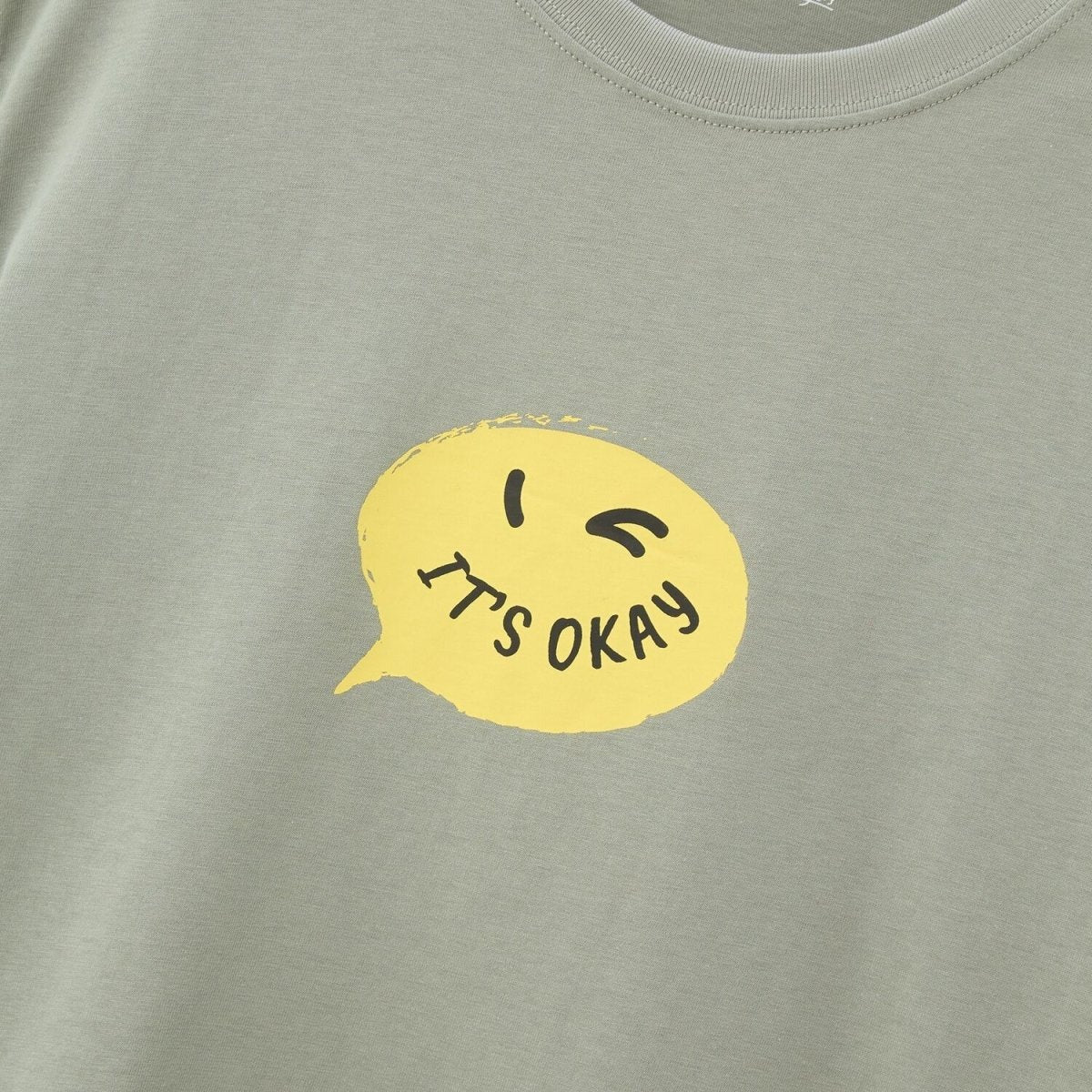 تيشيرت قطني مطبوع بأكمام قصيرة ورقبة دائرية وياقة دائرية