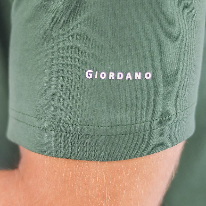 تيشيرت قطني ضيق بأكمام قصيرة ورقبة دائرية وياقة دائرية