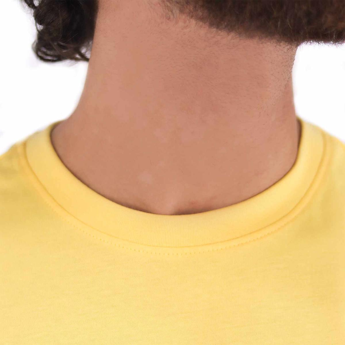 تيشيرت قطني ضيق بأكمام قصيرة ورقبة دائرية وياقة دائرية