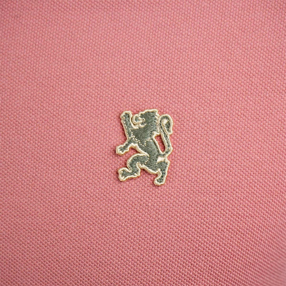 قميص بولو قطني بيكيه بياقة محبوكة مسطحة وأكمام قصيرة مطرزة بلون موحد (قميص بولو رياضي)