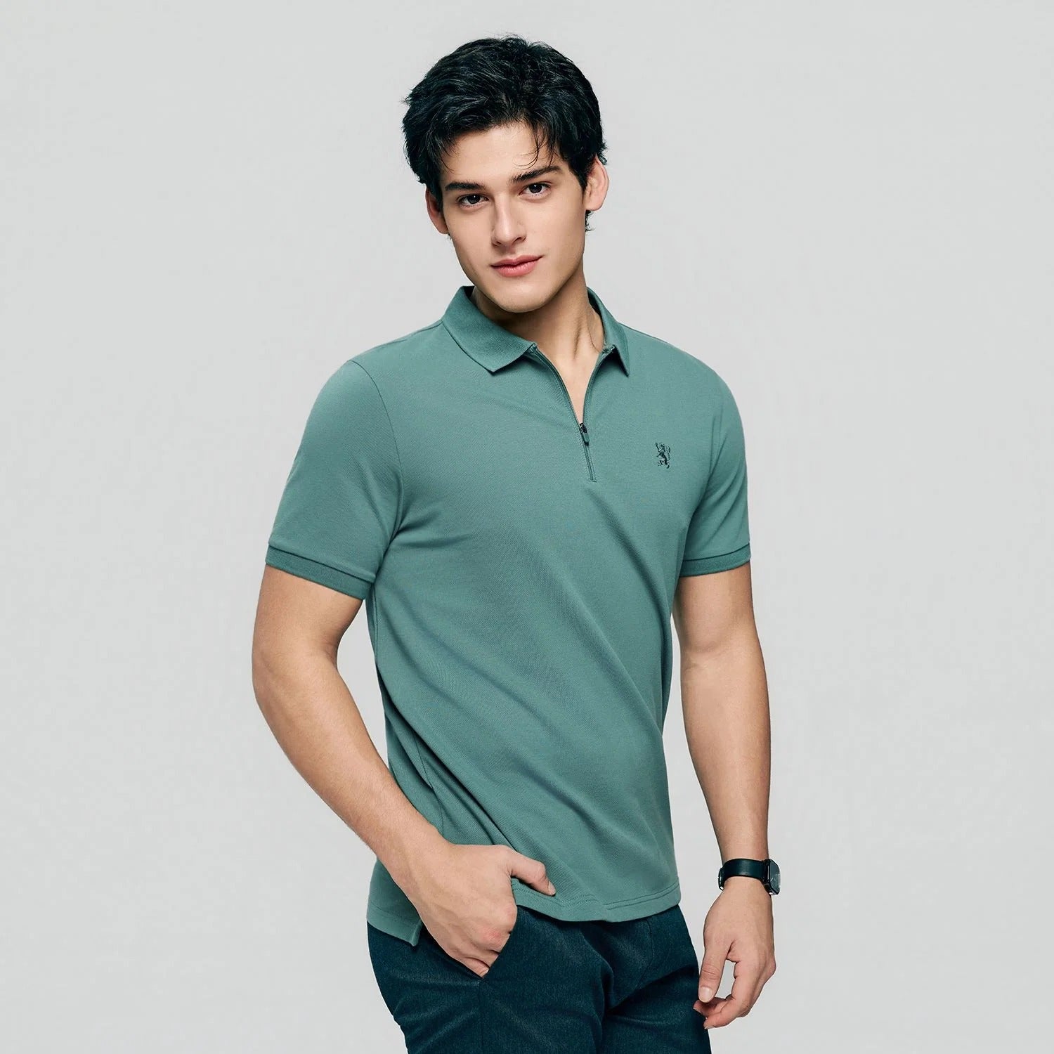 Men's Slim Fit Small Lion Zipper Polo