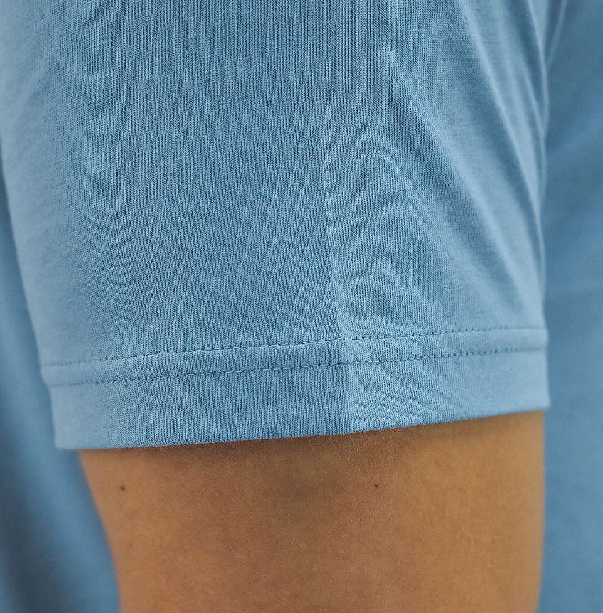 تيشيرتات قطنية قصيرة الأكمام برقبة دائرية وطبعة أنيقة (تيشيرتات مميزة)