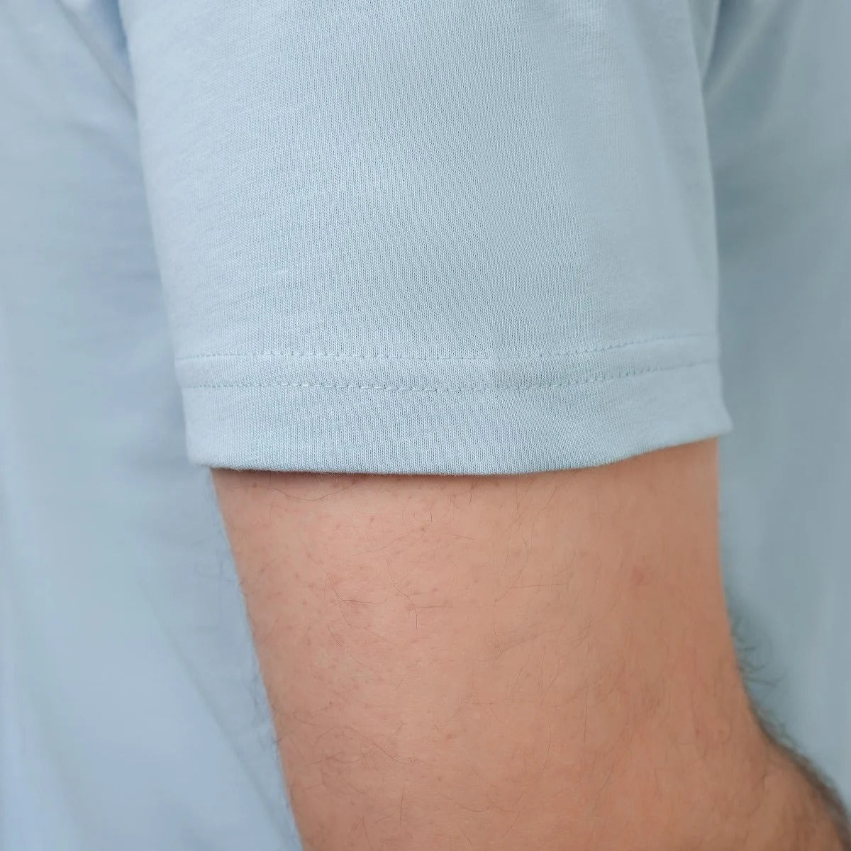 تيشيرت قطني مطبوع بأكمام قصيرة ورقبة دائرية وياقة دائرية