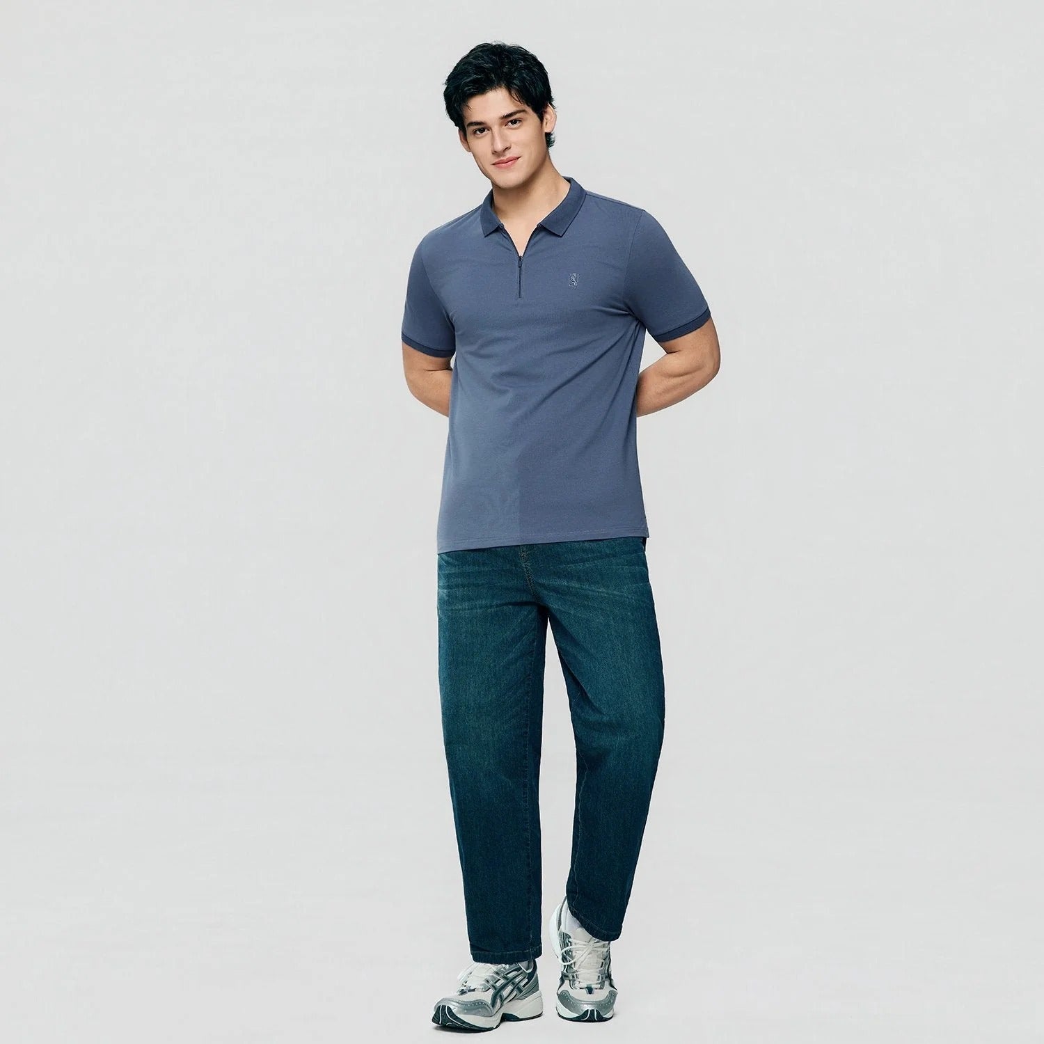 Men's Slim Fit Small Lion Zipper Polo