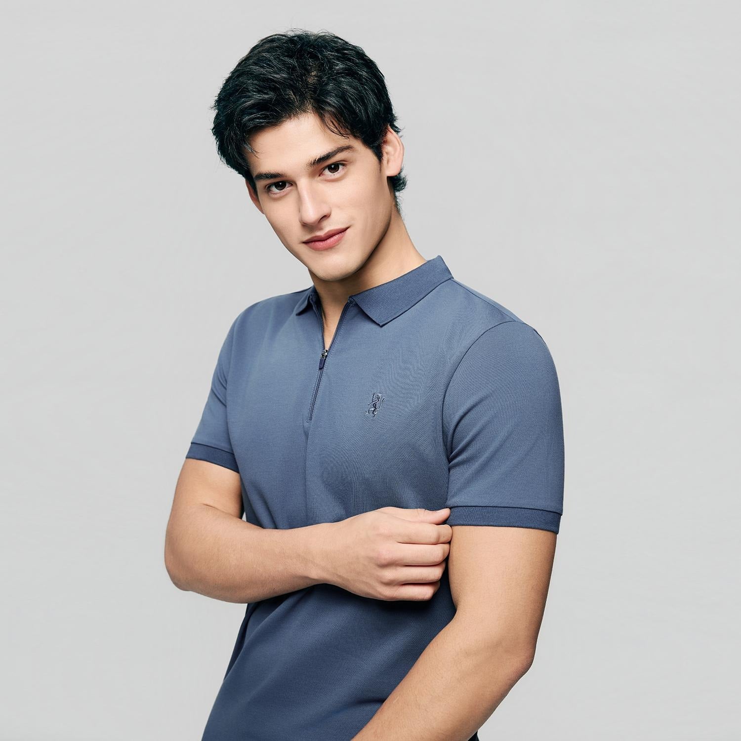 Men's Slim Fit Small Lion Zipper Polo