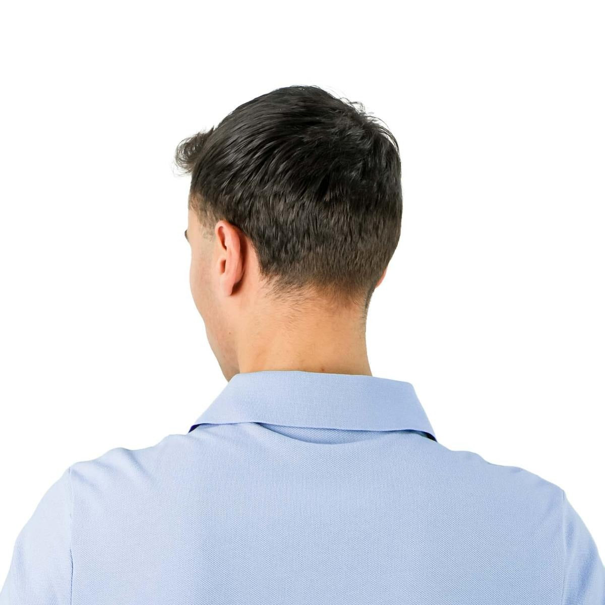 قميص بولو قطني بيكيه بياقة محبوكة مسطحة وأكمام قصيرة وقصة ضيقة مطرزة بلون سادة