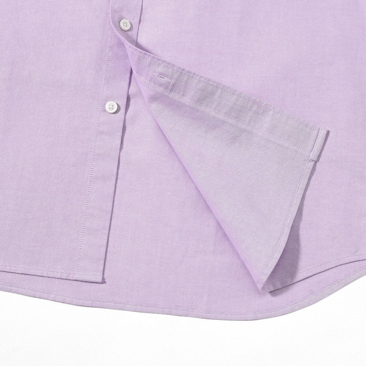 قميص أكسفورد رجالي بنقشة الأسد