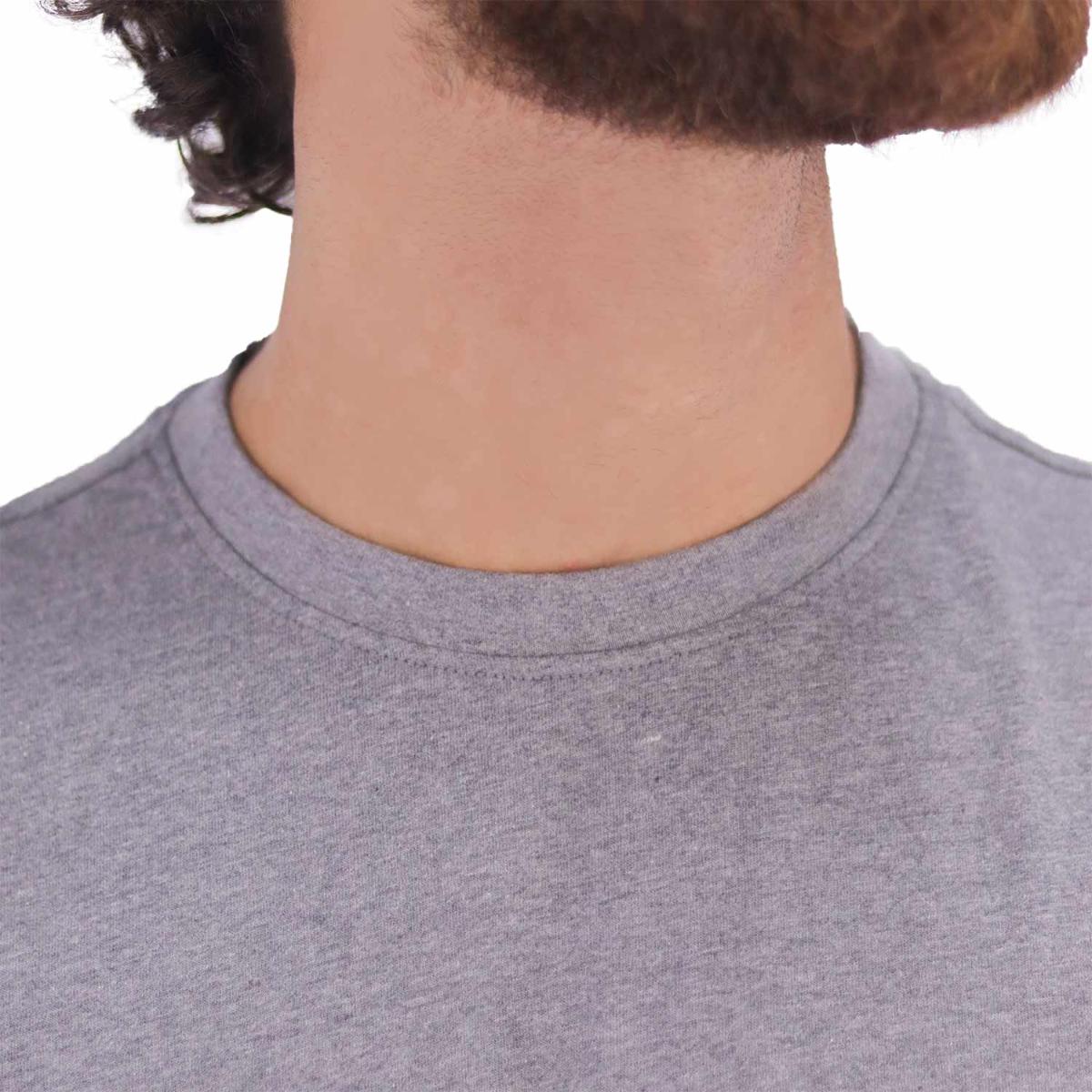 تيشيرت قطني ضيق بأكمام قصيرة ورقبة دائرية وياقة دائرية