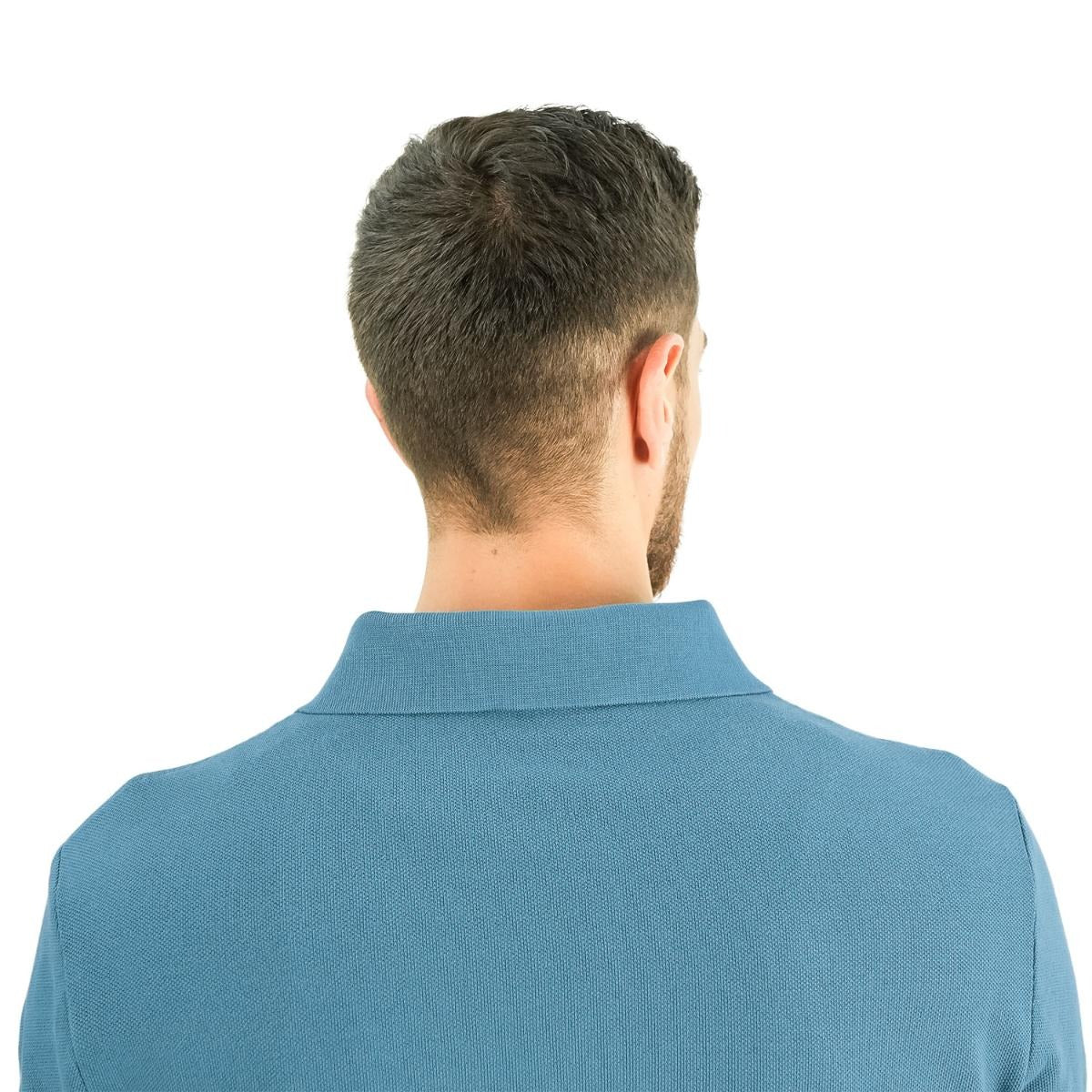 قميص بولو قطني بيكيه بياقة محبوكة مسطحة وأكمام قصيرة وقصة ضيقة مطرزة بلون سادة