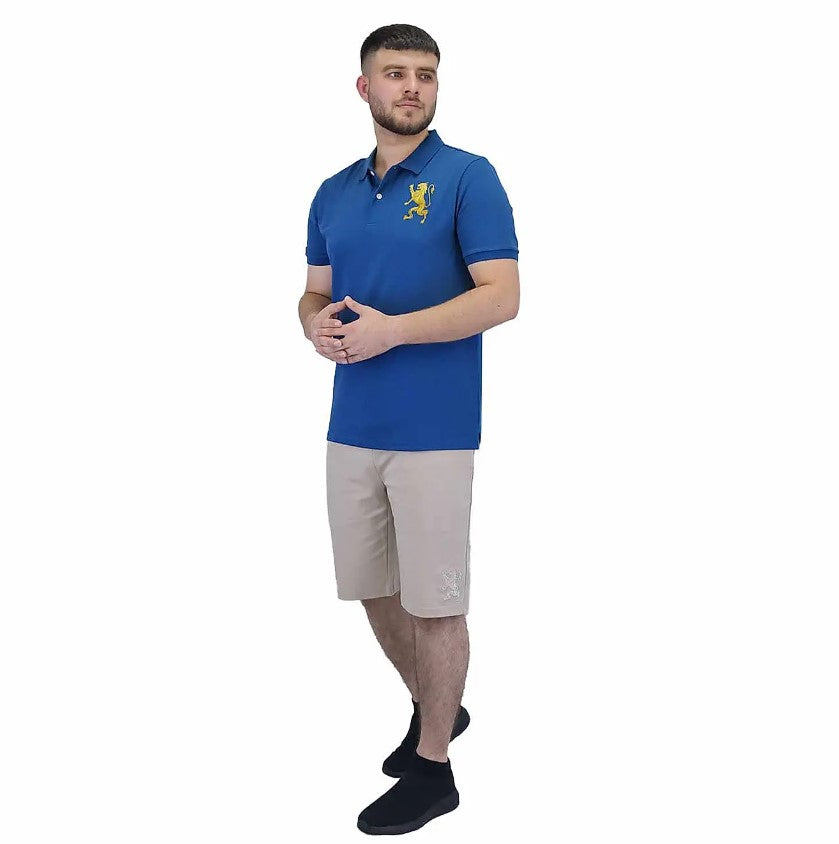 قميص بولو قصير الأكمام بتطريز جريء، مصنوع من القطن/ليكرا بيكيه، بياقة محبوكة