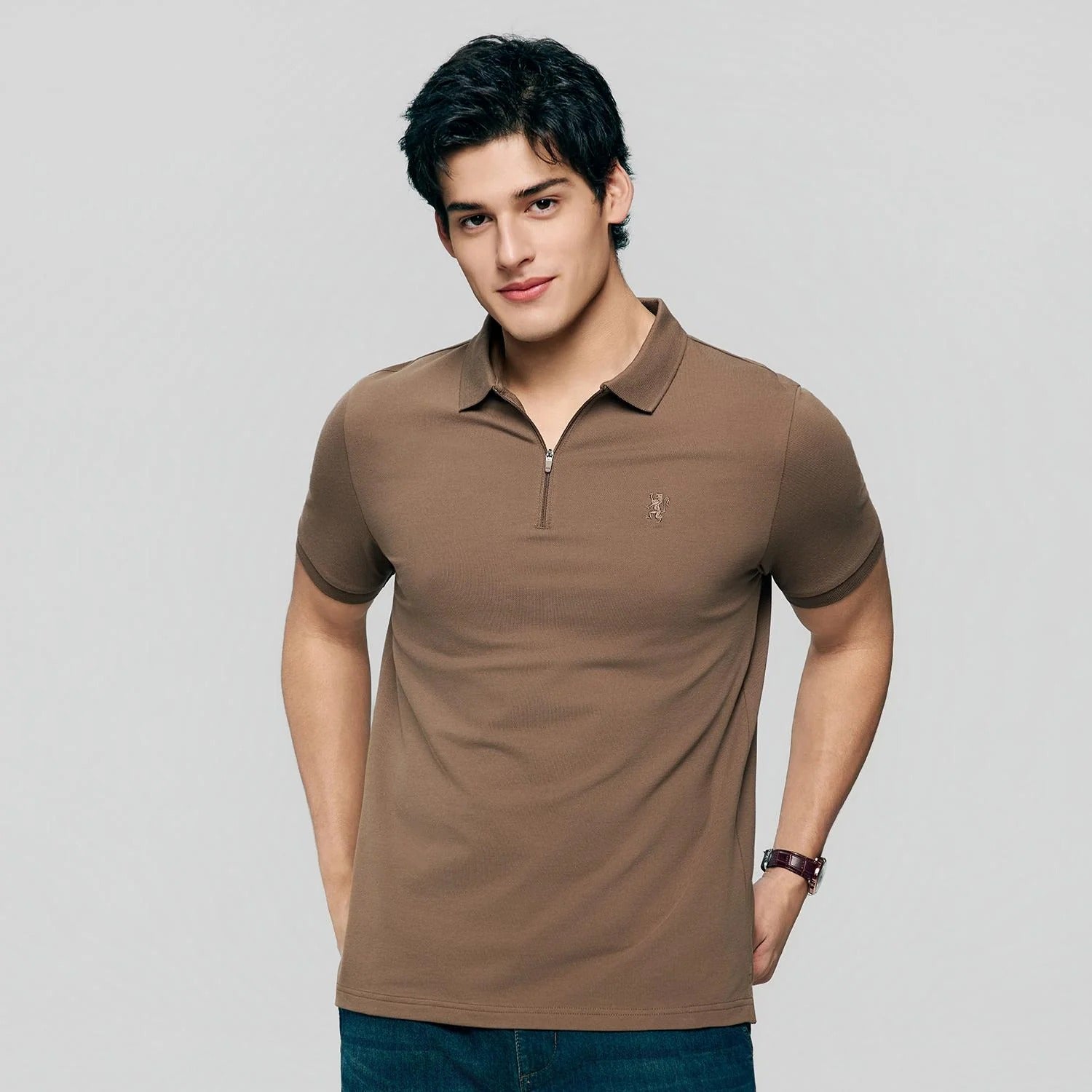 Men's Slim Fit Small Lion Zipper Polo