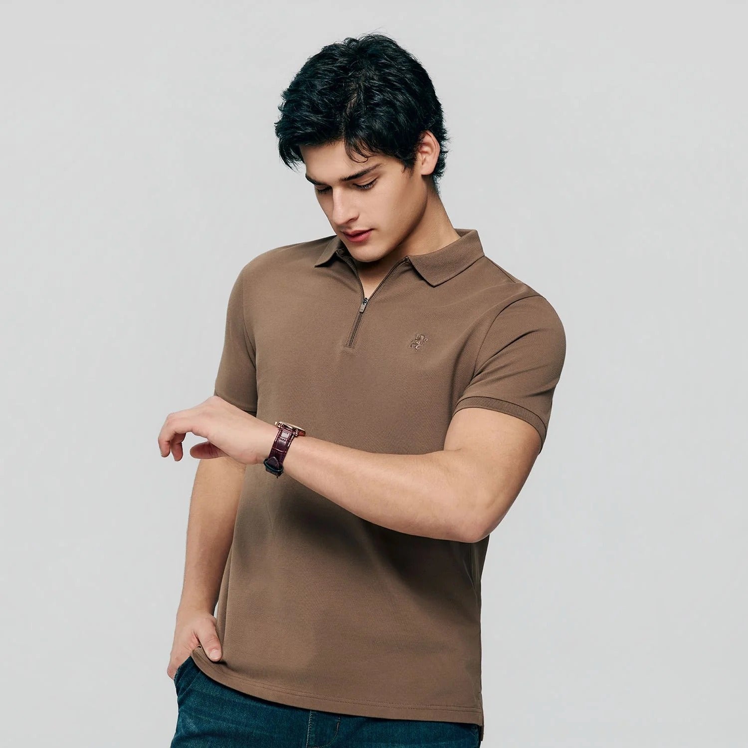 Men's Slim Fit Small Lion Zipper Polo
