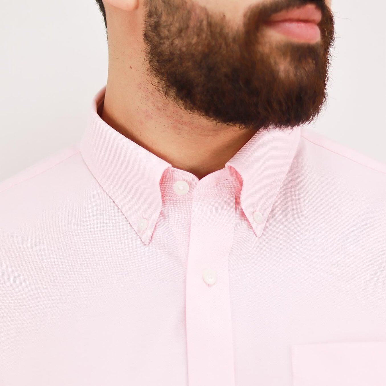 قميص بأكمام قصيرة مقاوم للتجاعيد (ممتاز)