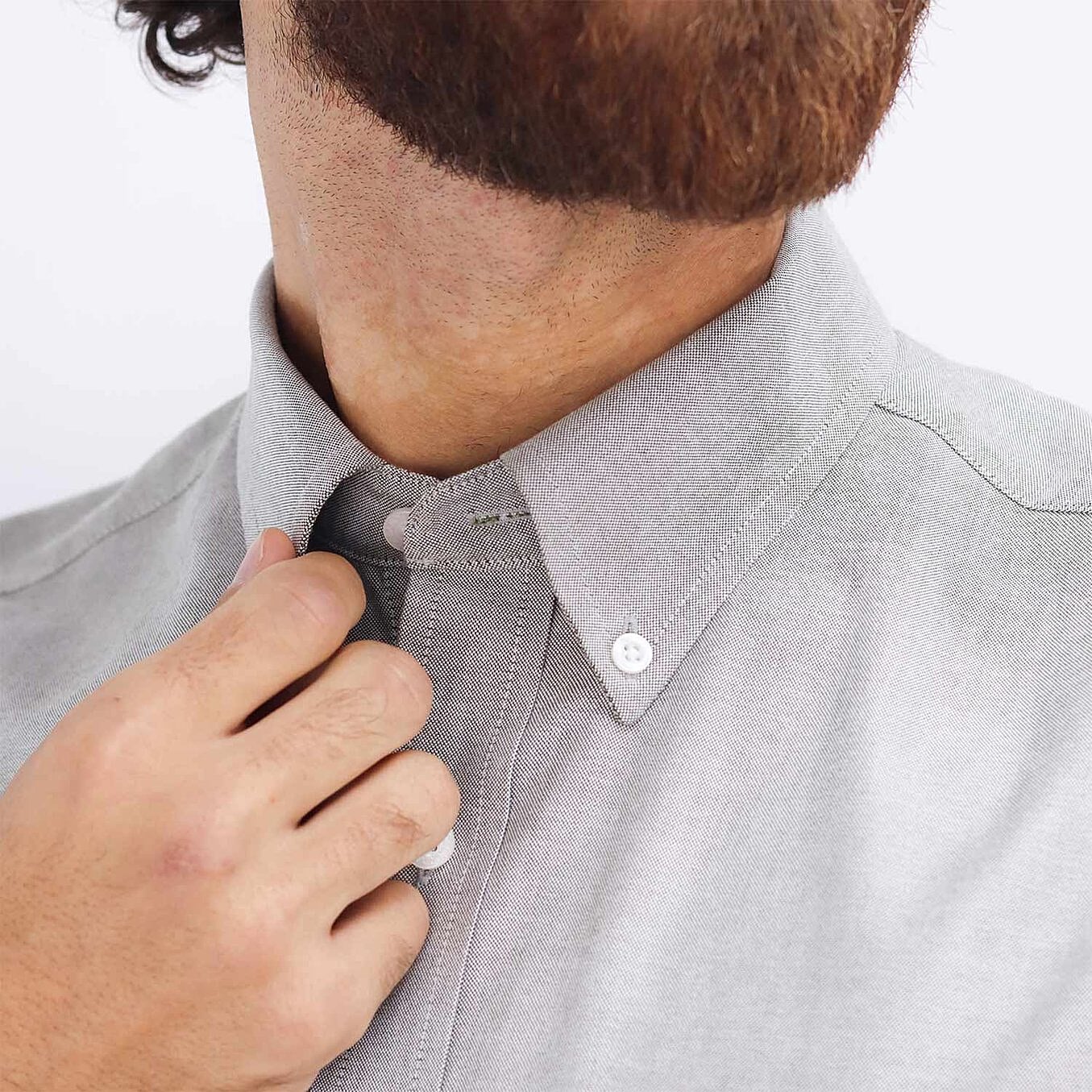 قميص بأكمام قصيرة مقاوم للتجاعيد (ممتاز)