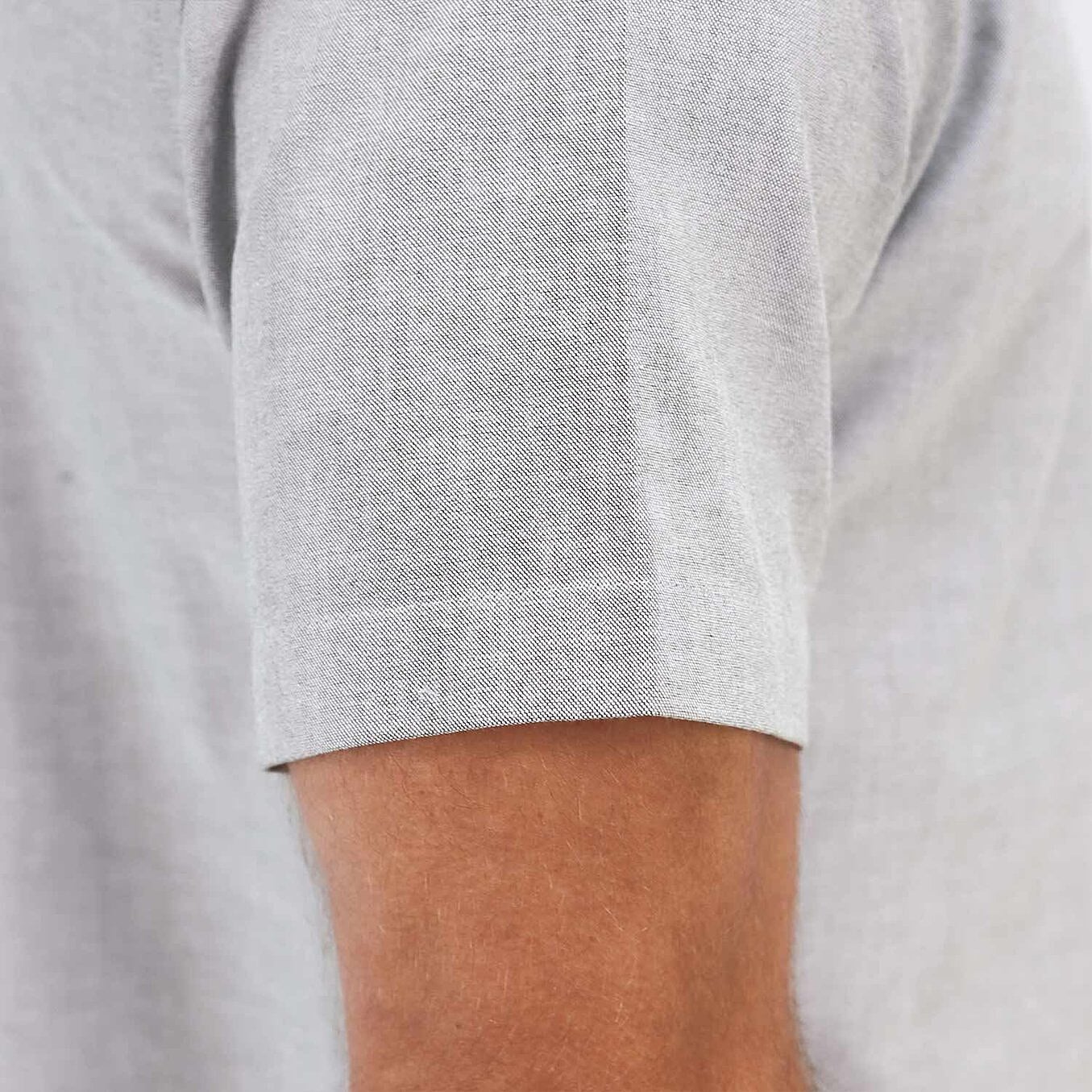 قميص بأكمام قصيرة مقاوم للتجاعيد (ممتاز)