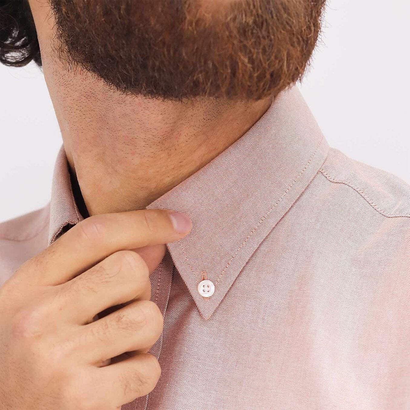 قميص بأكمام قصيرة مقاوم للتجاعيد (ممتاز)