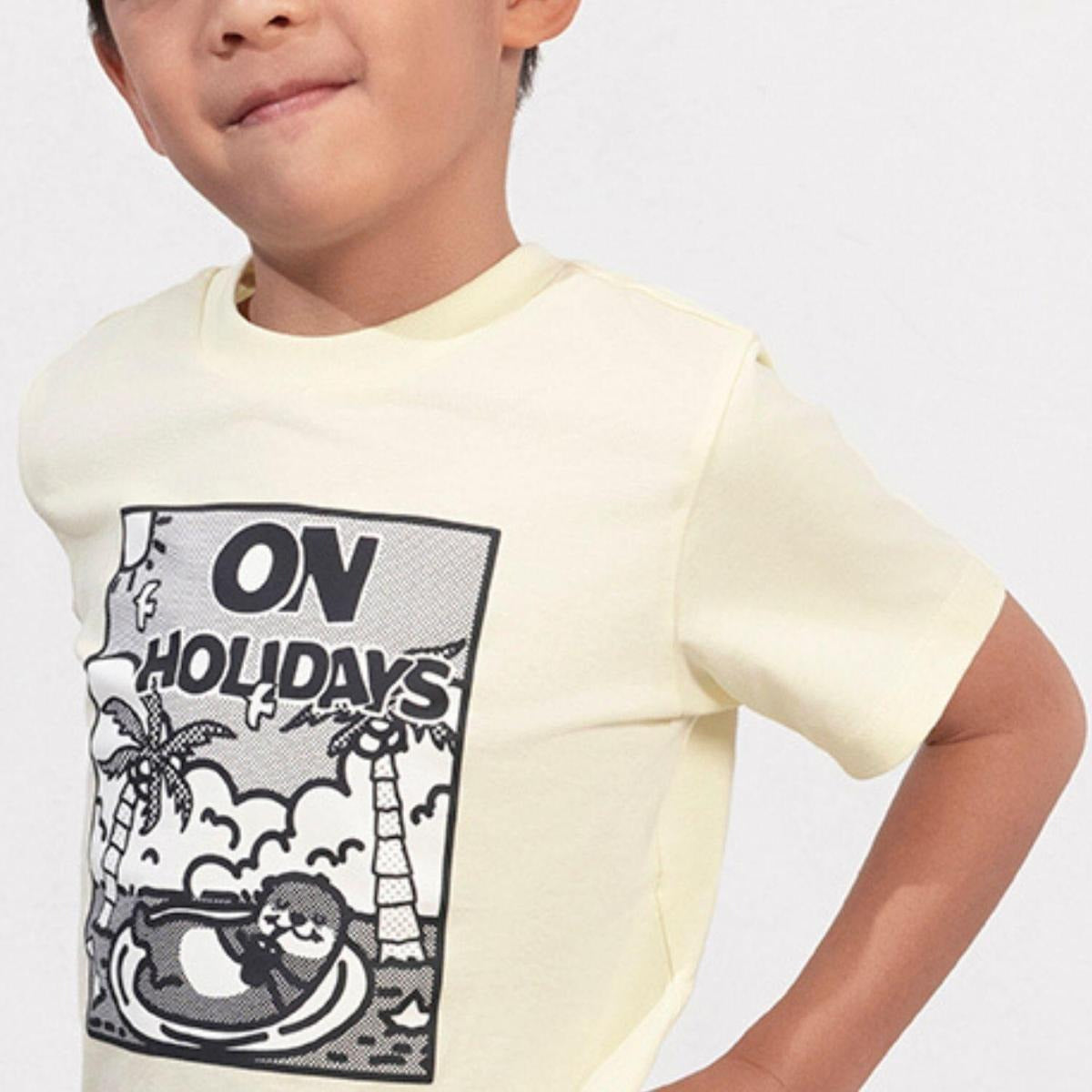 تيشيرت قطني جيرسي بأكمام قصيرة ورقبة دائرية وطبعة عادية (للصغار)