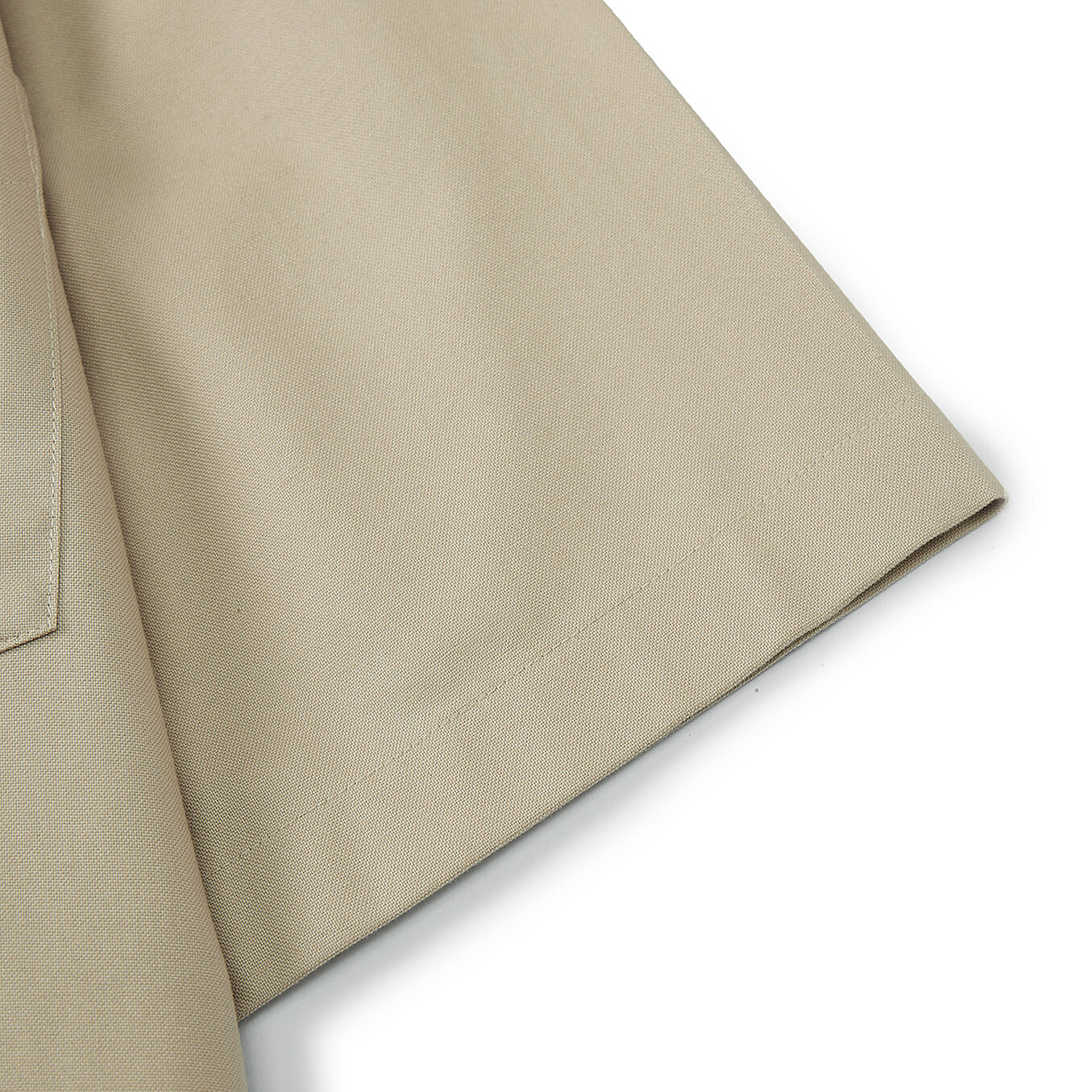 قميص بأكمام قصيرة مقاوم للتجاعيد (ممتاز)