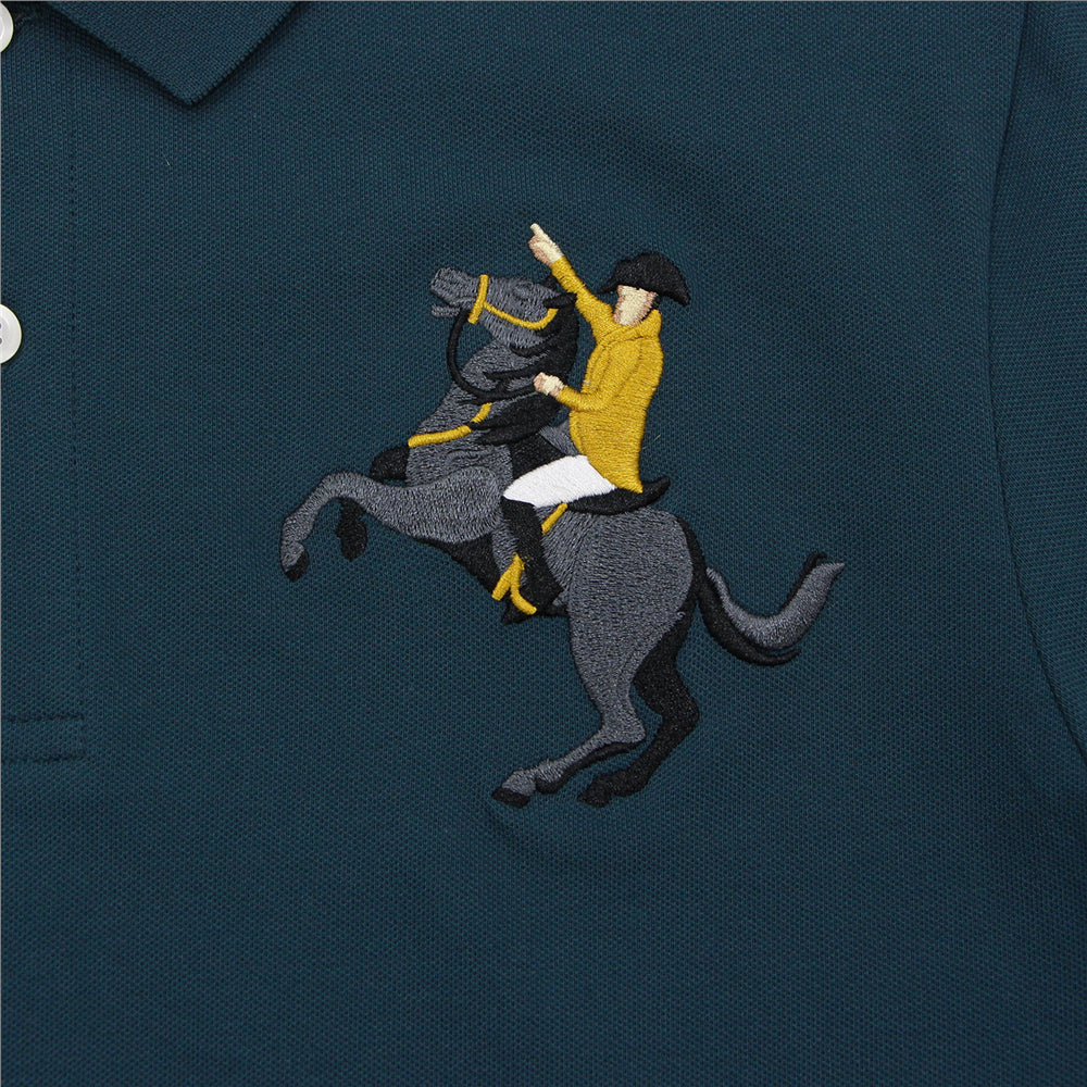 قميص بولو نابليون قصير الأكمام مطرز بتطريز رفيع، مصنوع من قماش البيكيه القطني/الليكرا، بياقة محبوكة مسطحة