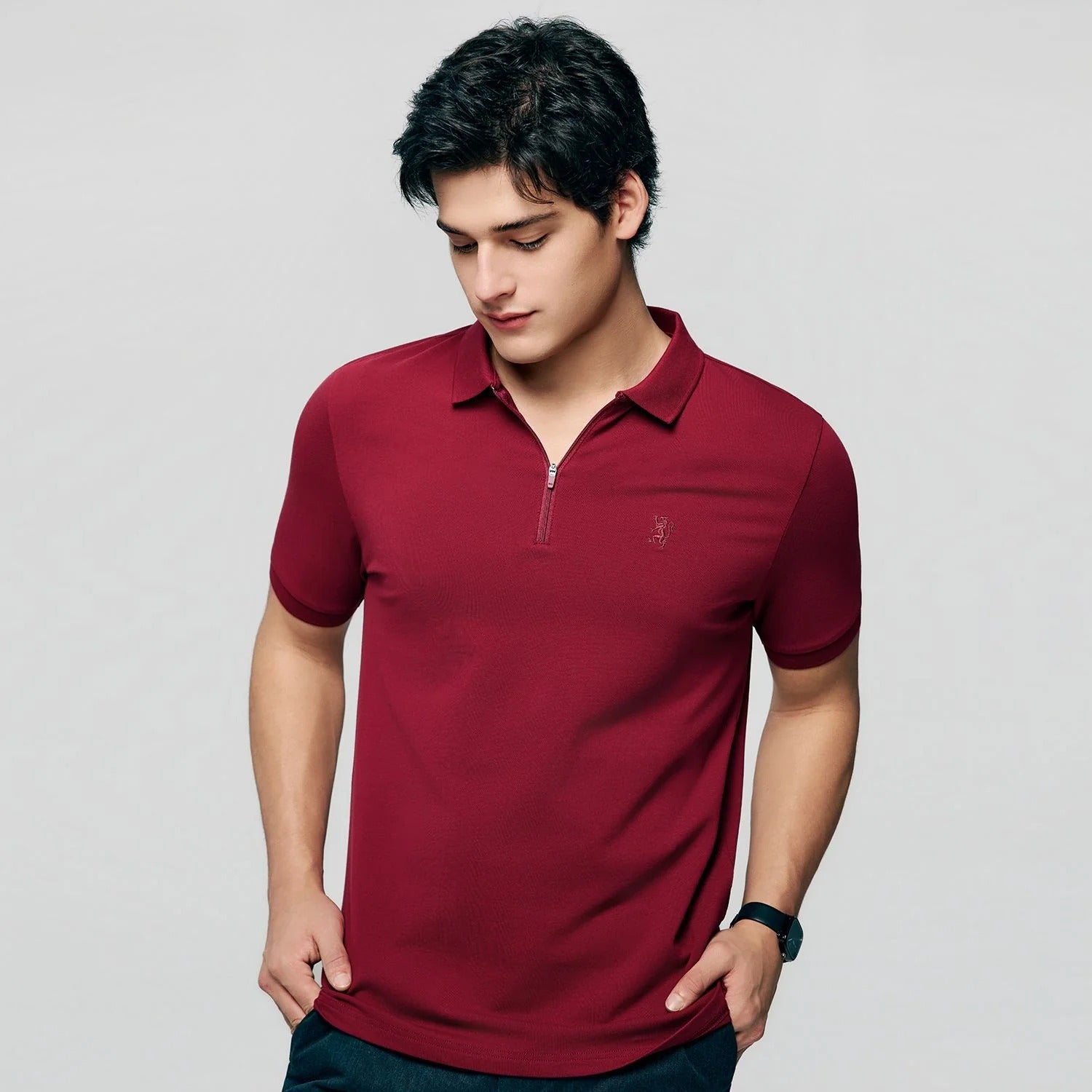Men's Slim Fit Small Lion Zipper Polo