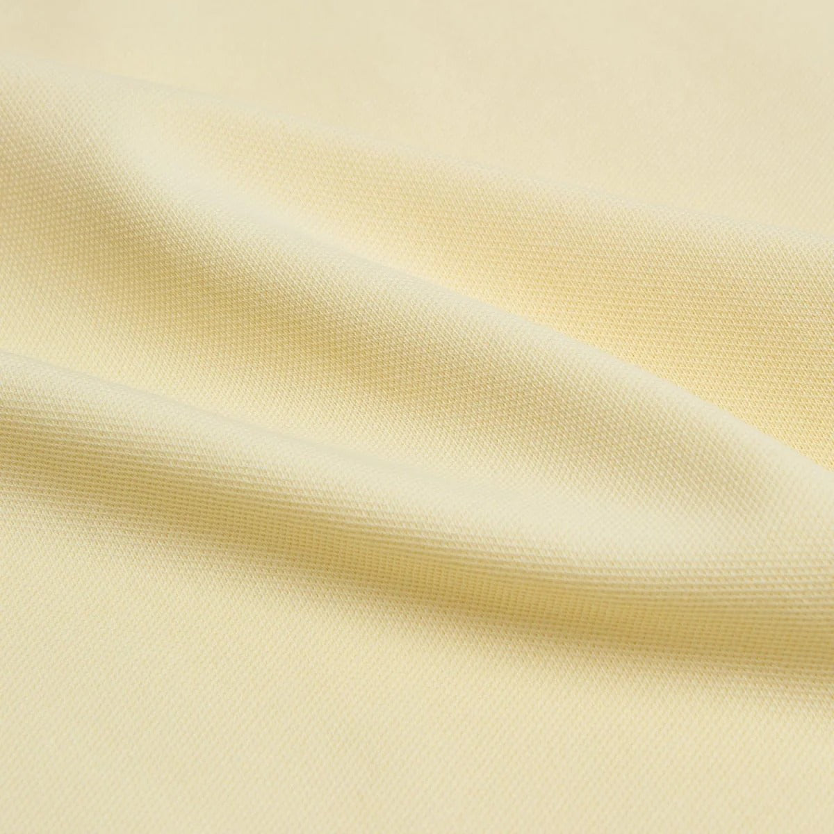Men's Slim Pique Polo With Contrast Collar & Signature Embroidery