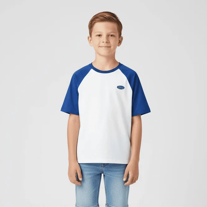 Junior's Relaxed Fit Print tee