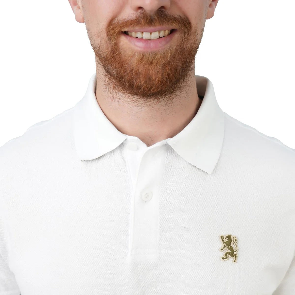 قميص بولو قطني بيكيه بياقة محبوكة مسطحة وأكمام قصيرة وقصة ضيقة مطرزة بلون سادة