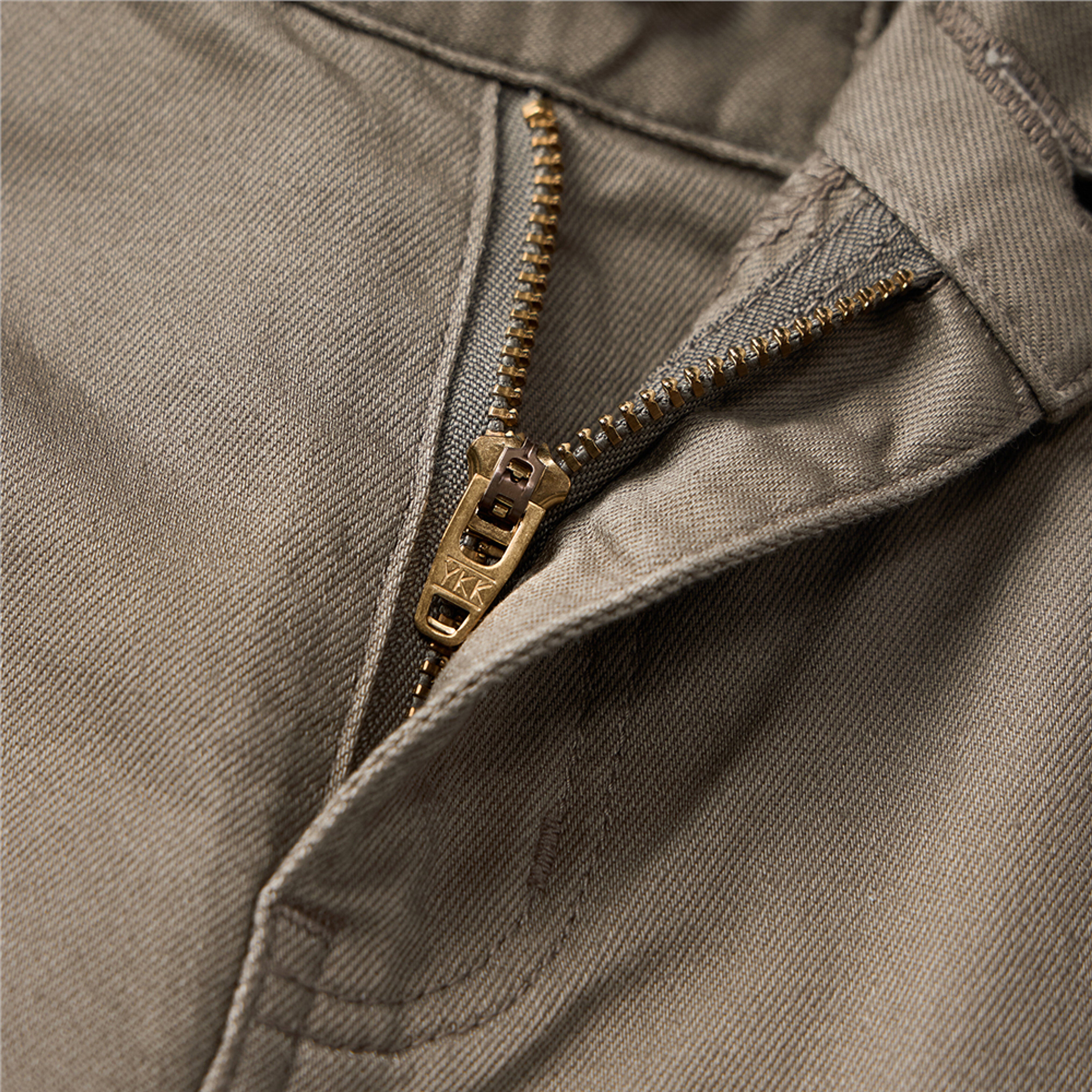 بنطلون نسائي ضيق بخصر مطاطي 180 مم، مصنوع من القطن والإيلاستين، بقصة ضيقة وجيب.