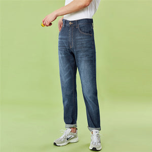 Stretch mid-rise lightweight jeans